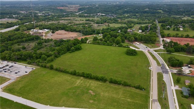 56th Street, Springdale, AR 72762