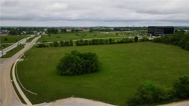 56th Street, Springdale, AR 72762