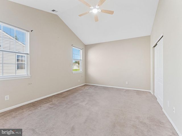 15 CASERTA DR, Sewell, NJ 08080