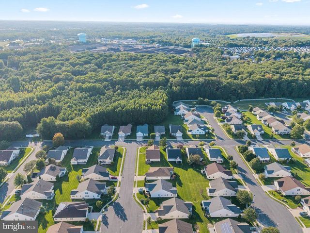 15 CASERTA DR, Sewell, NJ 08080