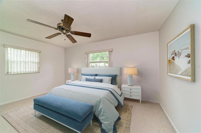 4723 PALM AIRE CIRCLE, Sarasota, FL 34243