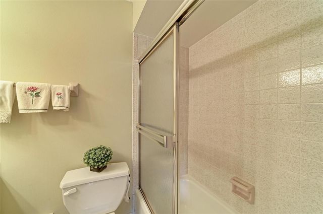 4723 PALM AIRE CIRCLE, Sarasota, FL 34243
