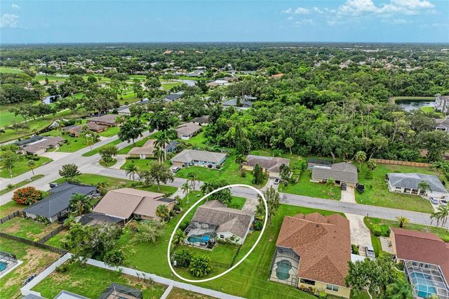 4723 PALM AIRE CIRCLE, Sarasota, FL 34243
