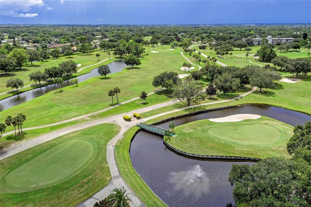 4723 PALM AIRE CIRCLE, Sarasota, FL 34243