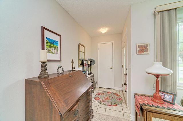 4723 PALM AIRE CIRCLE, Sarasota, FL 34243