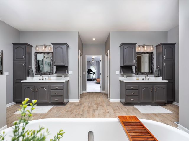 6480 Peytonsville Arno Rd, College Grove, TN 37046