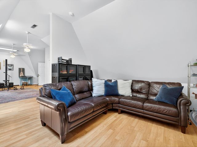 6480 Peytonsville Arno Rd, College Grove, TN 37046