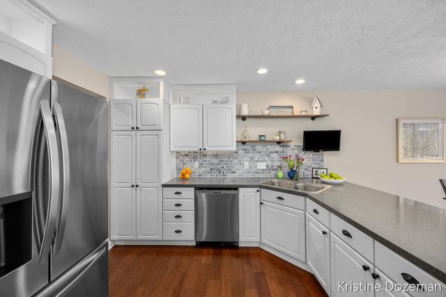 7655 Raven Ridge Drive, Caledonia Twp, MI 49316