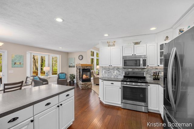 7655 Raven Ridge Drive, Caledonia Twp, MI 49316