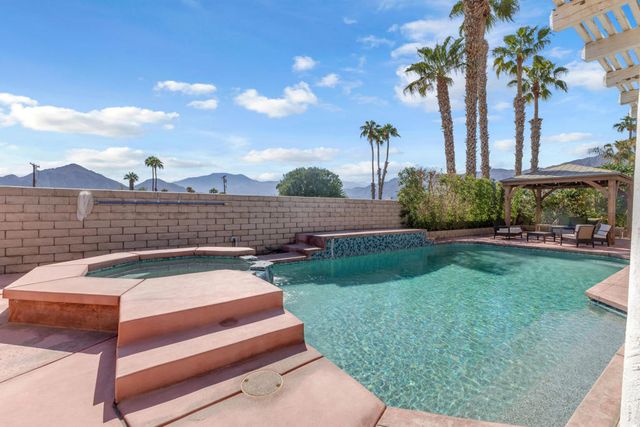 78655 Via Sonata, La Quinta, CA 92253
