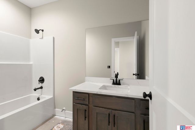 14133 Raegan Lane, Crete, NE 68333