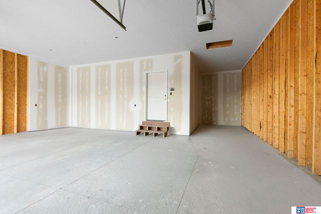 14133 Raegan Lane, Crete, NE 68333