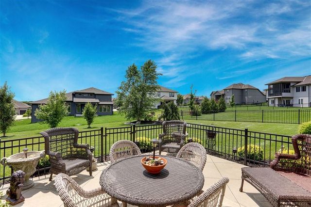 17137 Bradshaw Street, Overland Park, KS 66221