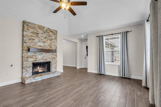 4342 Hialeah Drive, Pasadena, TX 77503