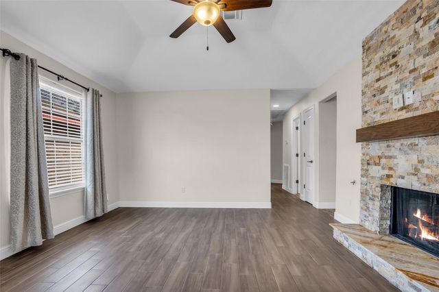 4342 Hialeah Drive, Pasadena, TX 77503