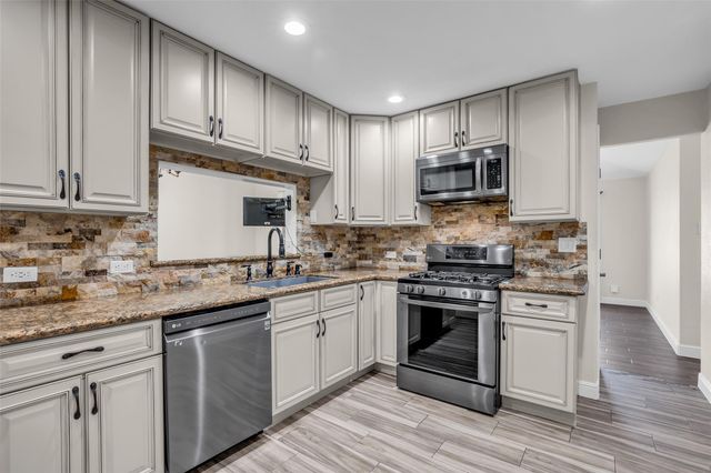 4342 Hialeah Drive, Pasadena, TX 77503