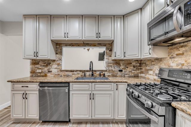 4342 Hialeah Drive, Pasadena, TX 77503