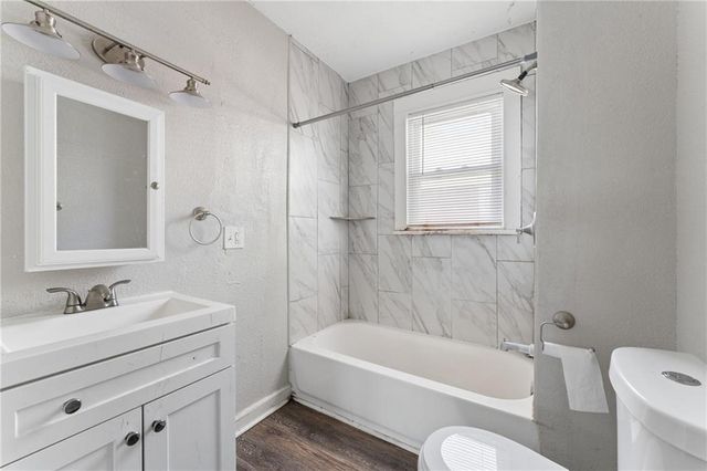 4046 E 68TH Terrace, Kansas City, MO 64132