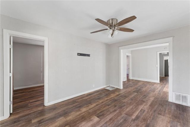 4046 E 68TH Terrace, Kansas City, MO 64132