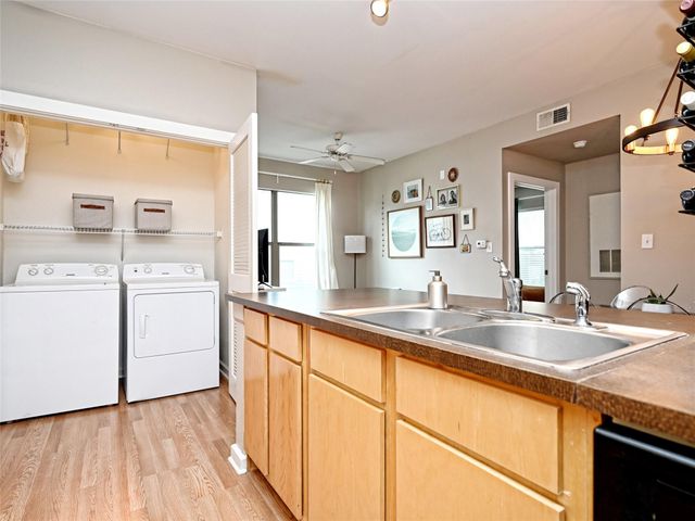 1201 Grove BLVD 1604, Austin, TX 78741