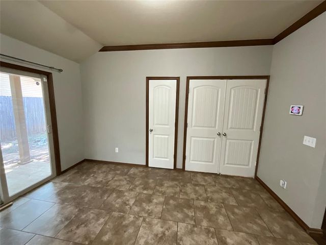 401 N 5th Street, Noble, OK 73068