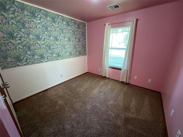 401 N 5th Street, Noble, OK 73068