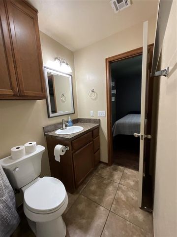 401 N 5th Street, Noble, OK 73068