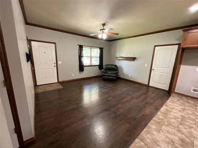 401 N 5th Street, Noble, OK 73068