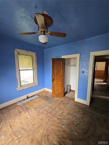 2327 E 25th Street, Granite City, IL 62040