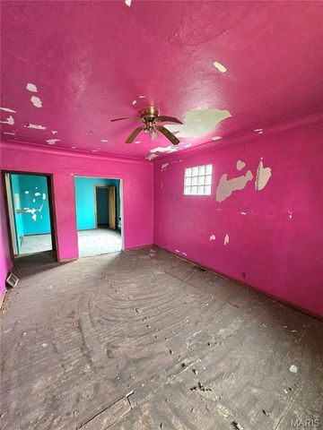 2327 E 25th Street, Granite City, IL 62040
