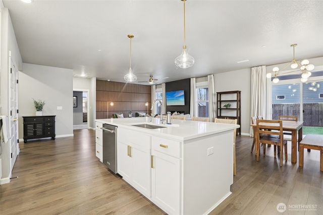 604 NW 25th way, Battle Ground, WA 98604