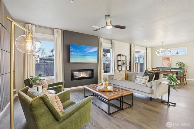 604 NW 25th way, Battle Ground, WA 98604