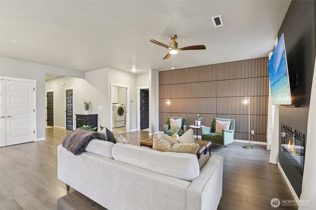 604 NW 25th way, Battle Ground, WA 98604