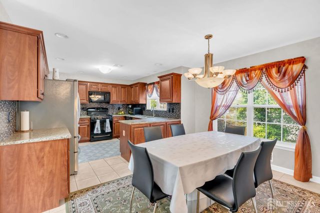 35 Cannon Road, Old Bridge, NJ 08857