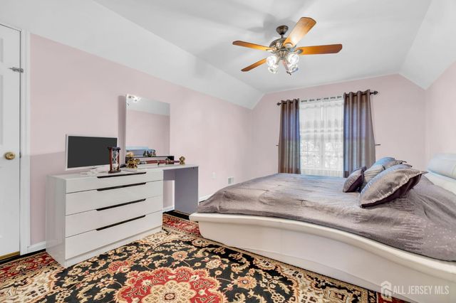35 Cannon Road, Old Bridge, NJ 08857
