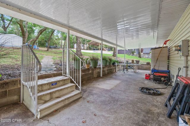 3965 Stillwater Drive, Chipley, FL 32428