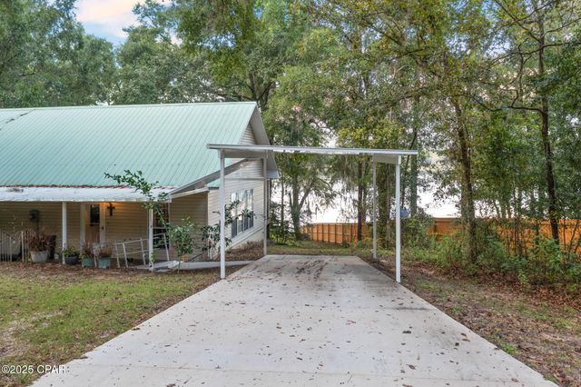3965 Stillwater Drive, Chipley, FL 32428