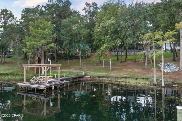 3965 Stillwater Drive, Chipley, FL 32428