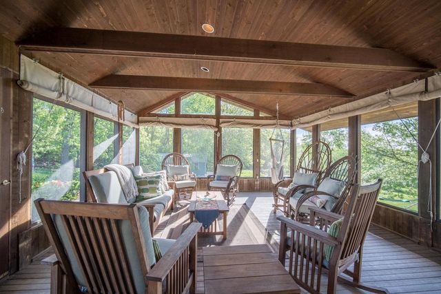 N4898 Arrowhead TRAIL, Juneau, WI 53039