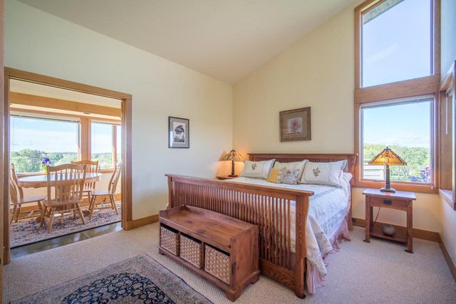 N4898 Arrowhead TRAIL, Juneau, WI 53039