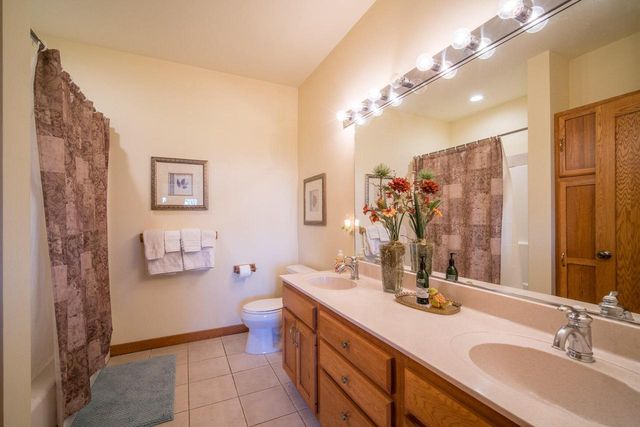 N4898 Arrowhead TRAIL, Juneau, WI 53039