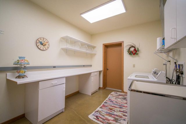N4898 Arrowhead TRAIL, Juneau, WI 53039