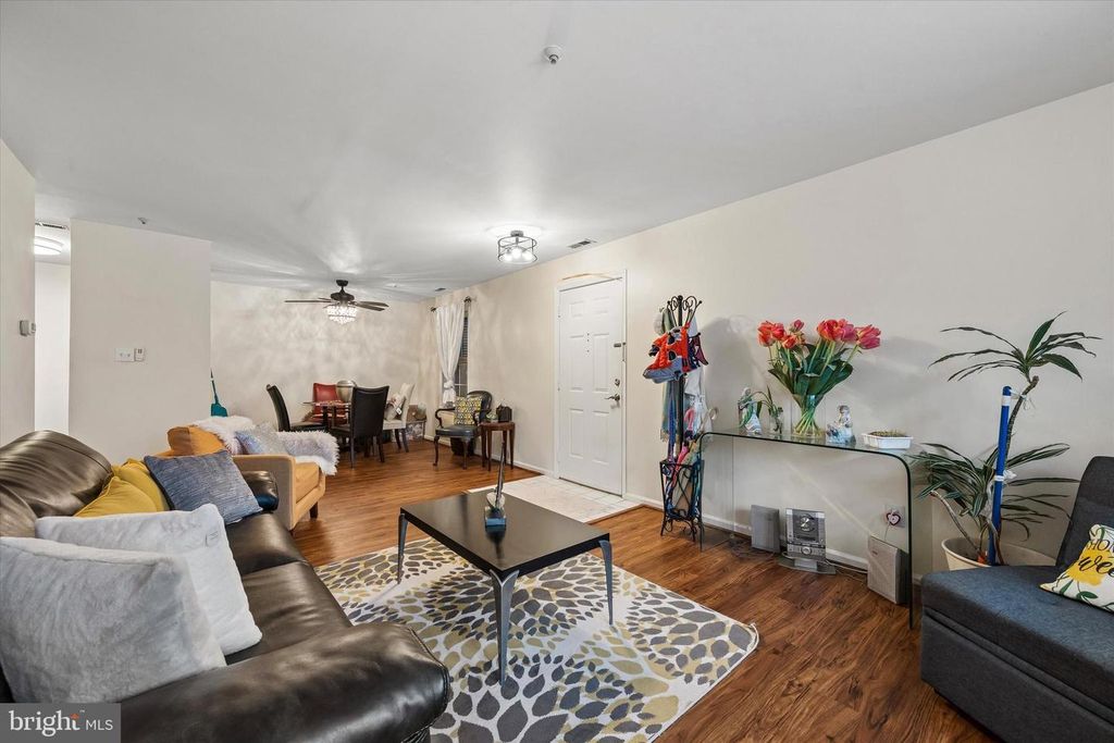 Image 6 of property listing at 1633 BRAKEN AVE #71, Wilmington, DE 19808