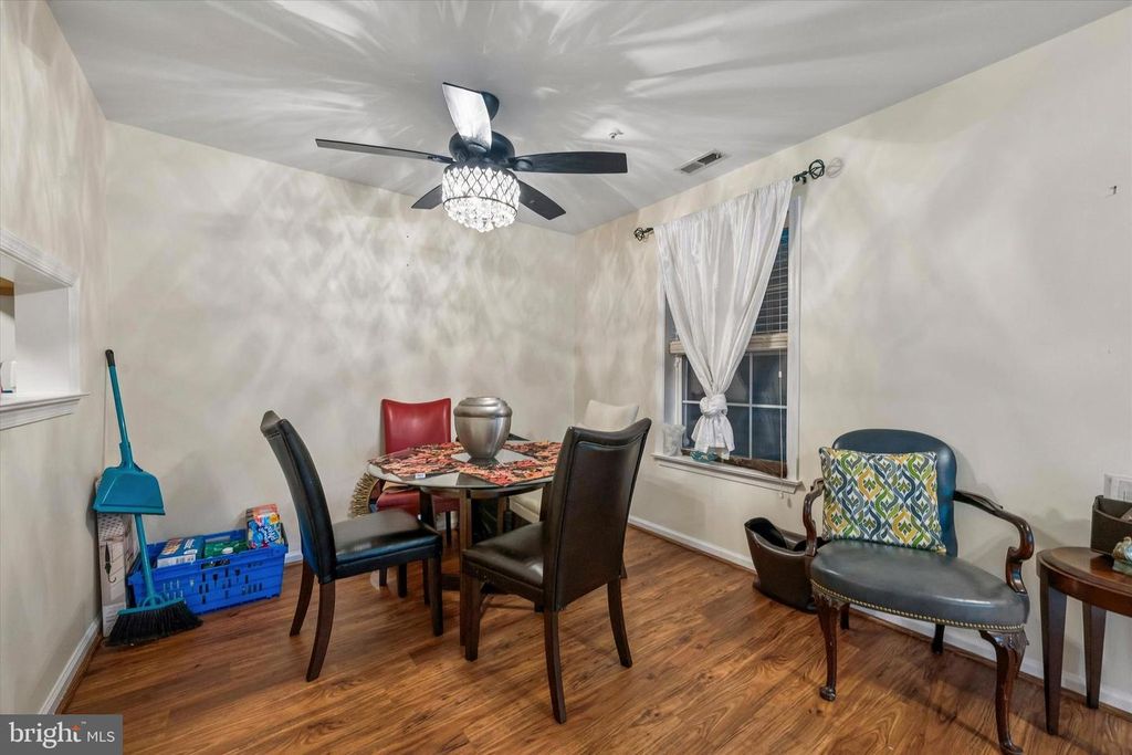 Image 7 of property listing at 1633 BRAKEN AVE #71, Wilmington, DE 19808