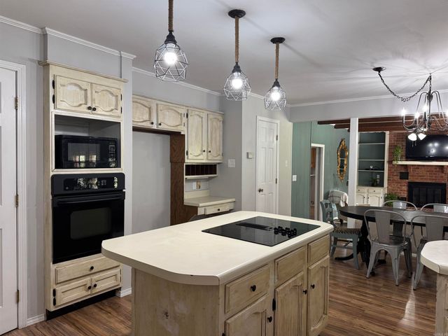 3800 Beaver Circle, Benton, AR 72019