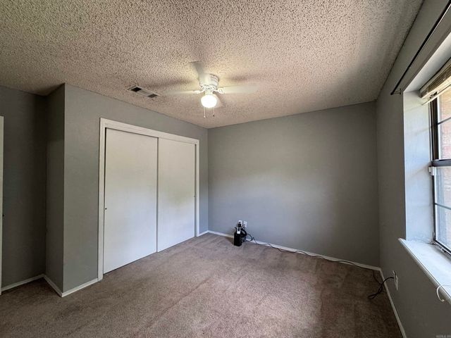 3800 Beaver Circle, Benton, AR 72019
