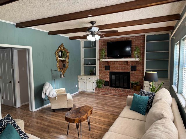3800 Beaver Circle, Benton, AR 72019