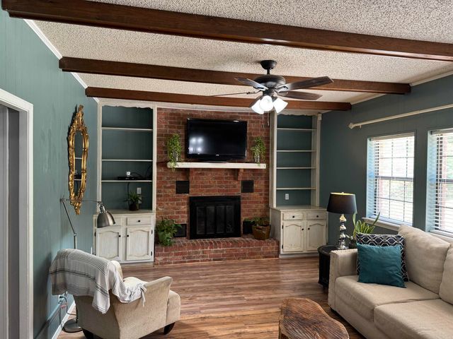 3800 Beaver Circle, Benton, AR 72019