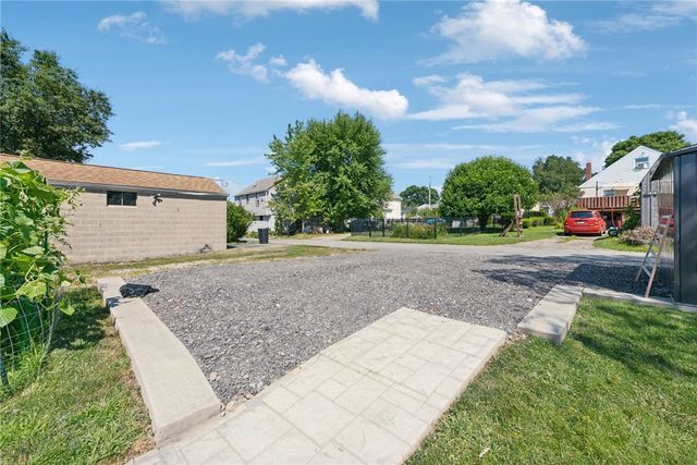 1512 3rd St, Harrison Twp, PA 15065