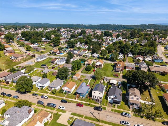 1512 3rd St, Harrison Twp, PA 15065